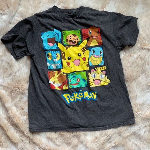 Pokemon Other - Boys Medium Pokemon T-shirt